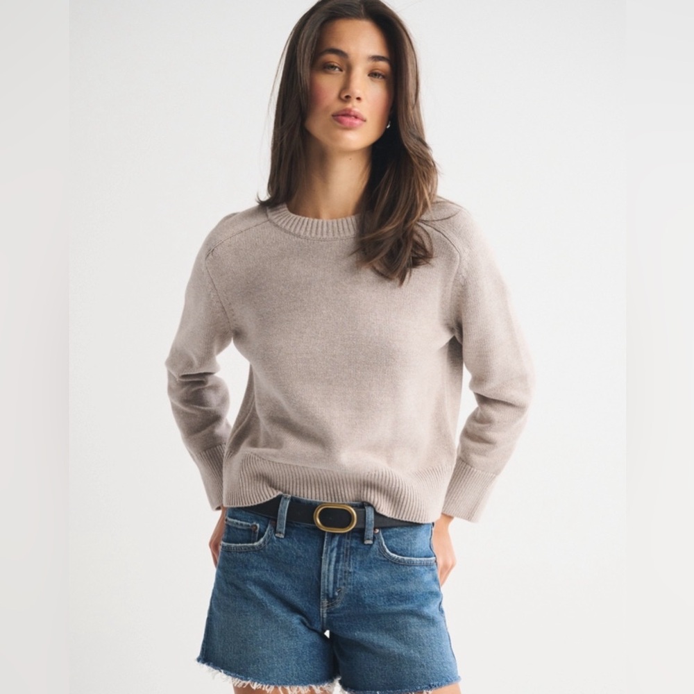 Abercrombie & Fitch Madeline Crew Sweater